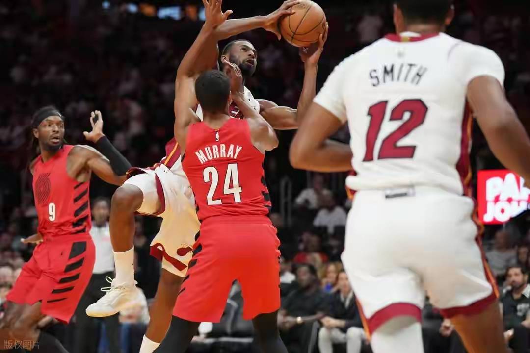 CBA季后赛转会期再迎强敌,波特兰开拓者篮板制胜,主帅态度:底气十足,细节决定成败(波特兰开拓者) CBA季后赛转会期再迎强敌,波特兰开拓者篮板制胜,主帅态度:底气十足,细节决定成败(波特兰开拓者)